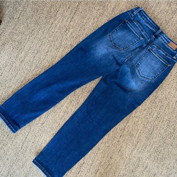 Judy Blue $79 Patch Perfect Boyfriend Thermal Patch Jeans 5 / 27” EUC - Picture 8 of 16